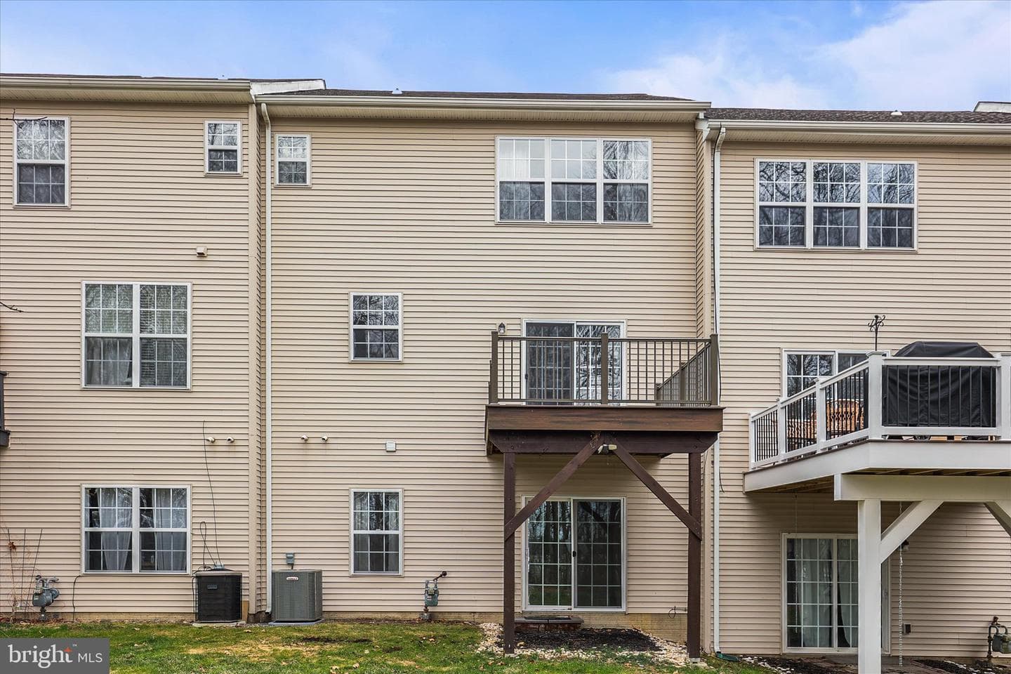 505 Marion Road photo 31