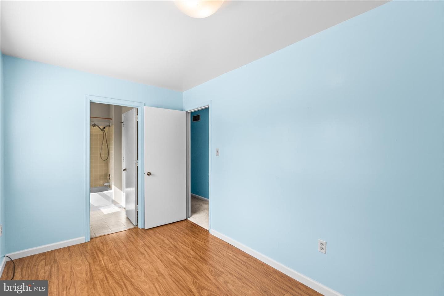686 Cortland Drive photo 24