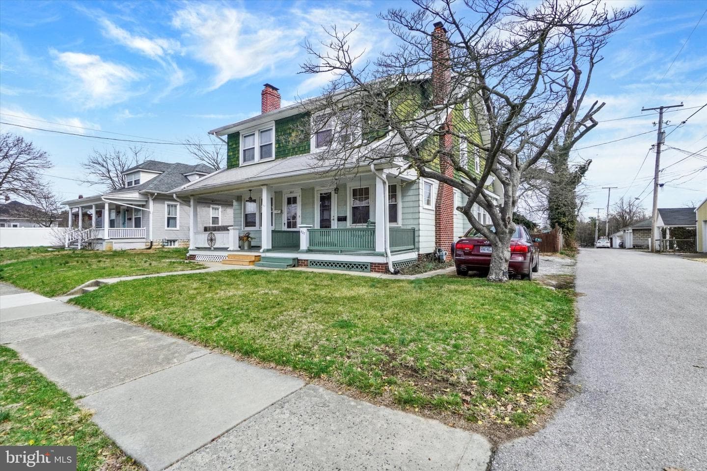 827 Virginia Avenue photo 2