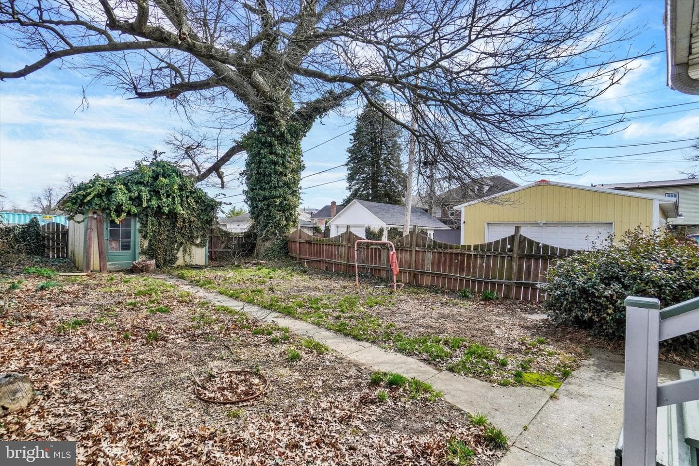 827 Virginia Avenue photo 23