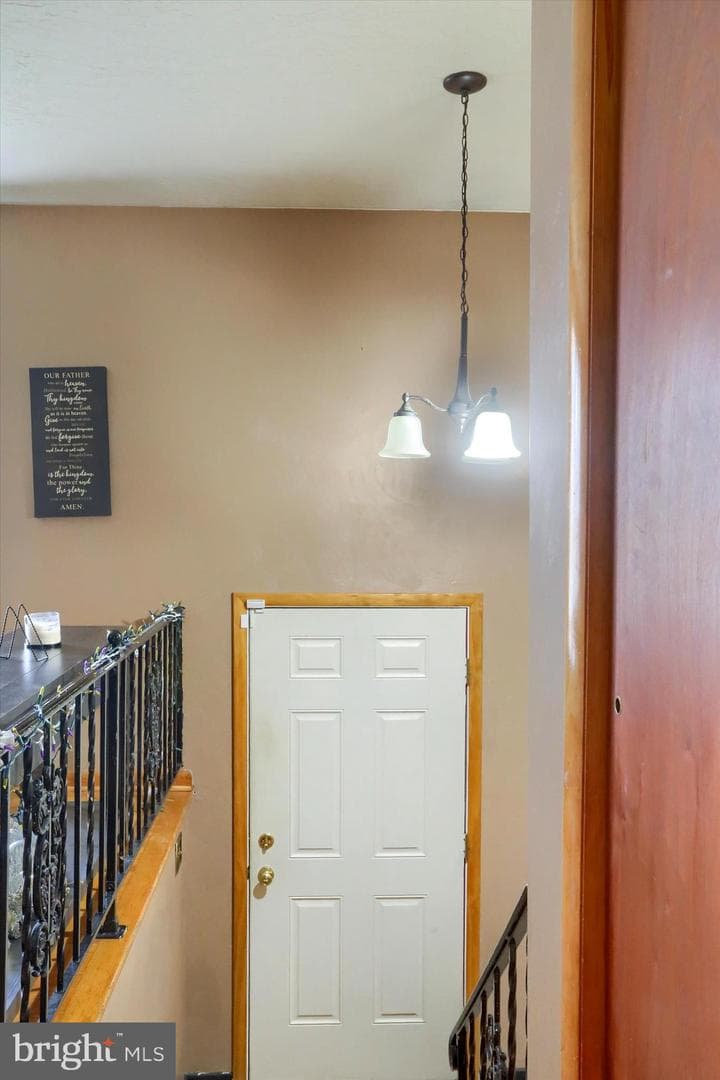 2589 Audlyn Drive photo 7