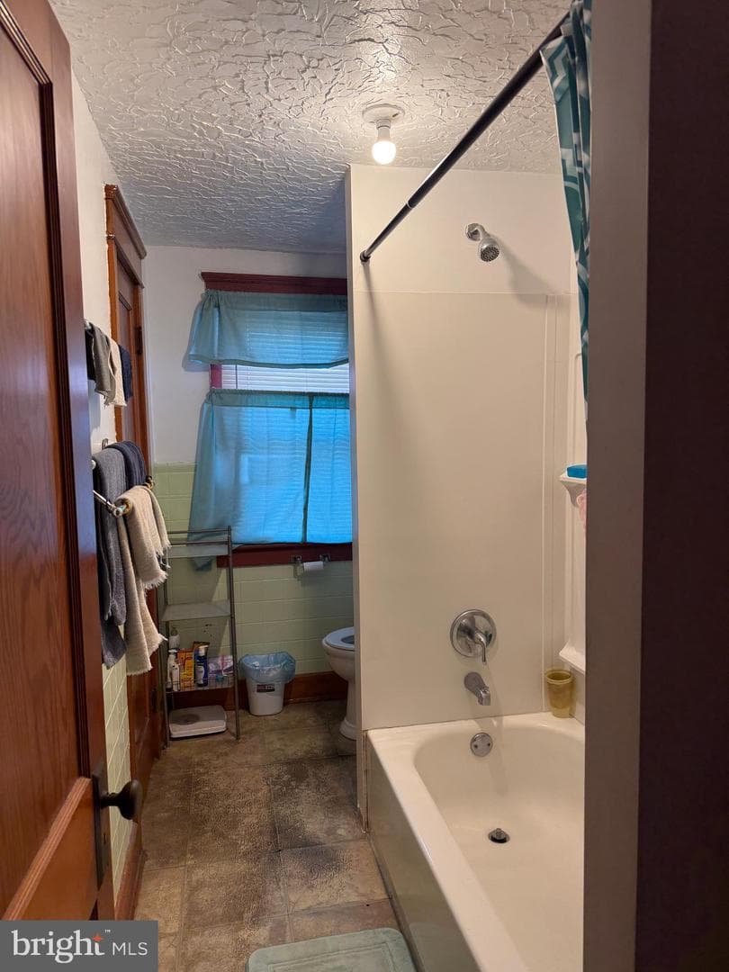 547 Mcallister Street photo 18