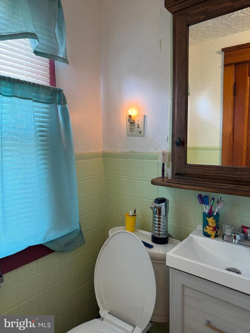 547 Mcallister Street photo 19