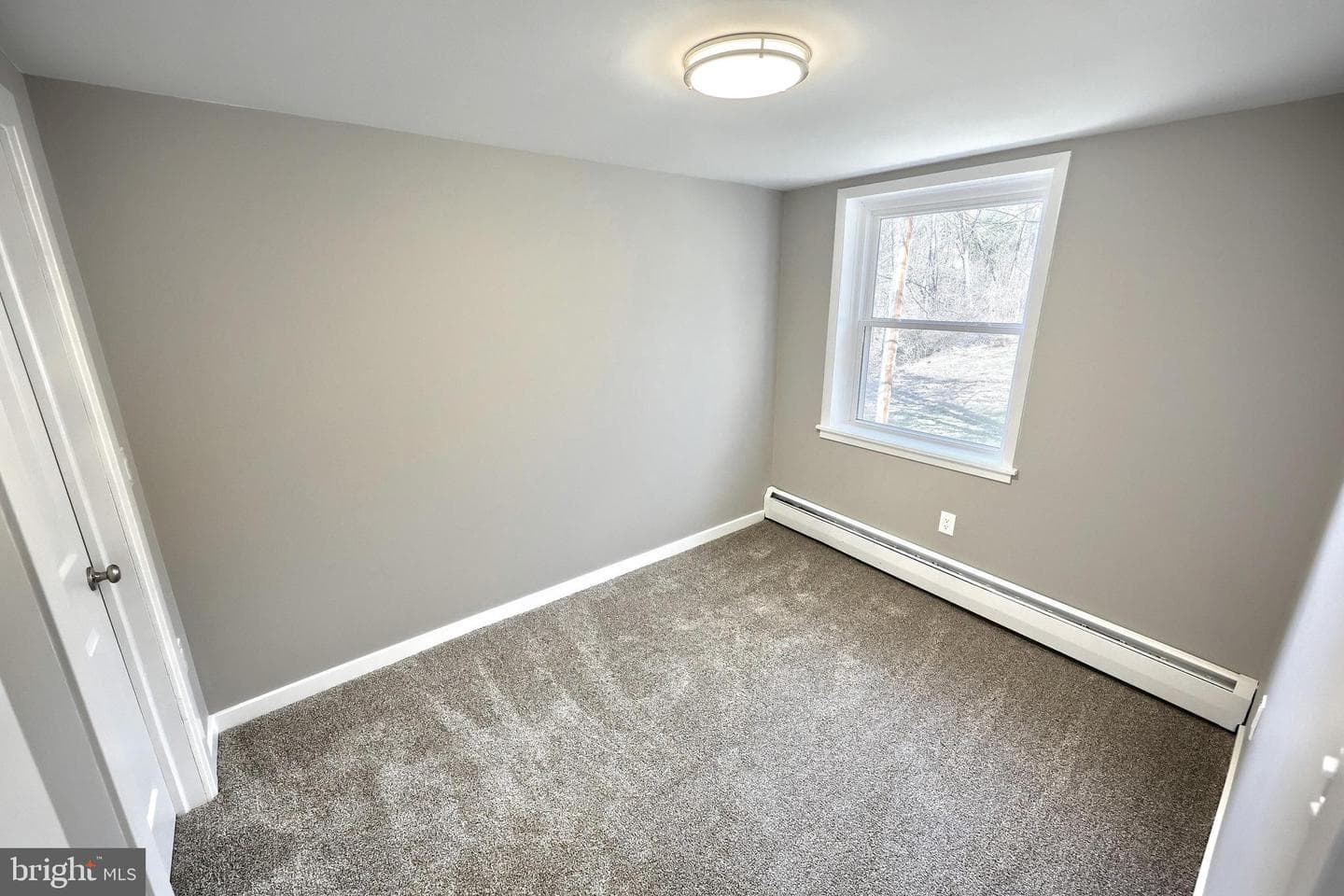 905 Chambers Road photo 43