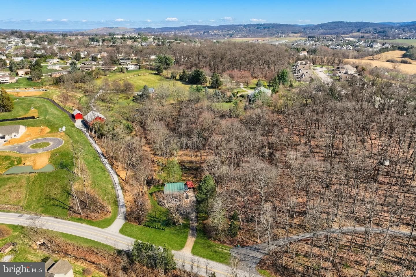 905 Chambers Road photo 55