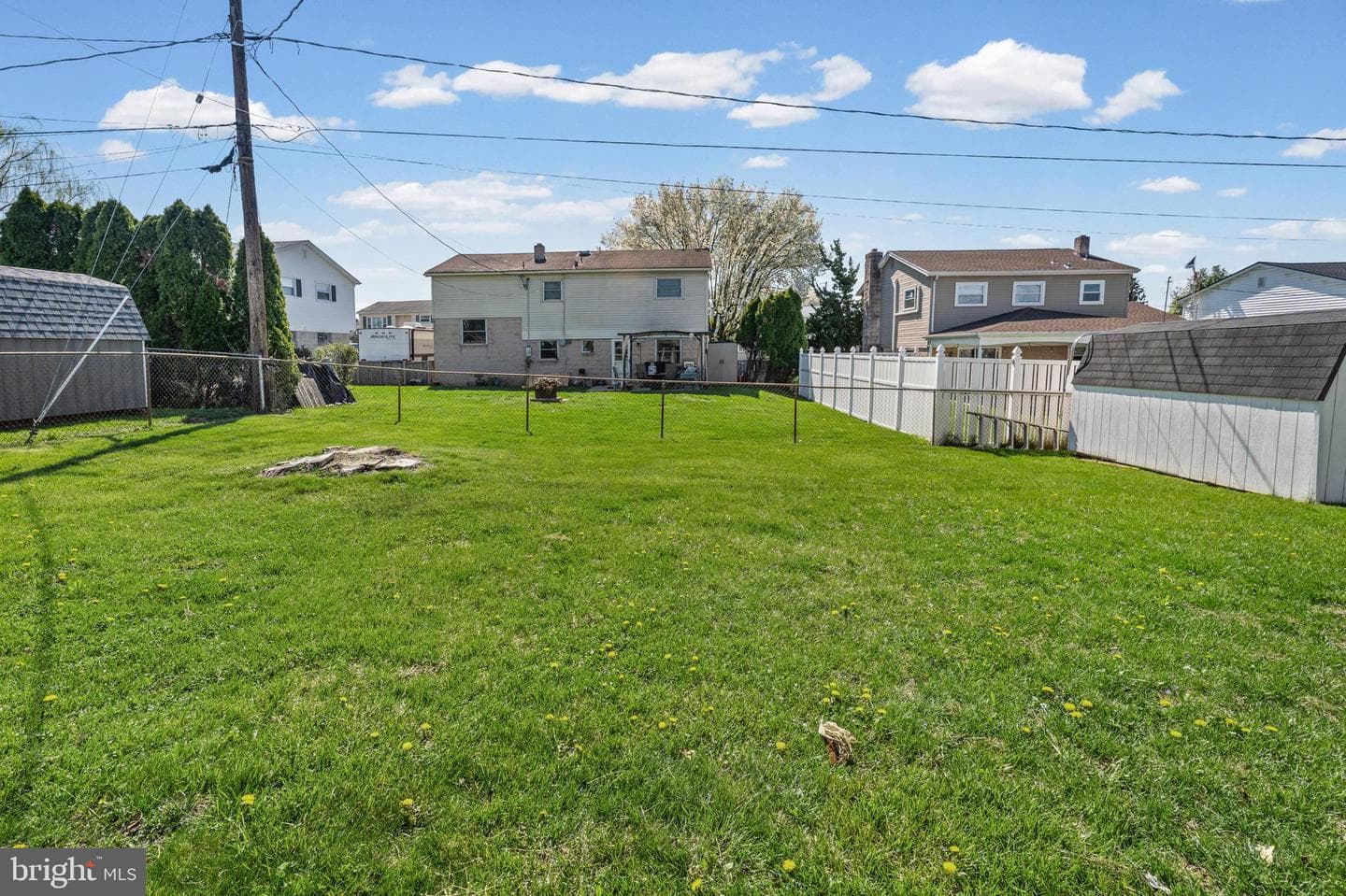 982 Marbrook Lane photo 24