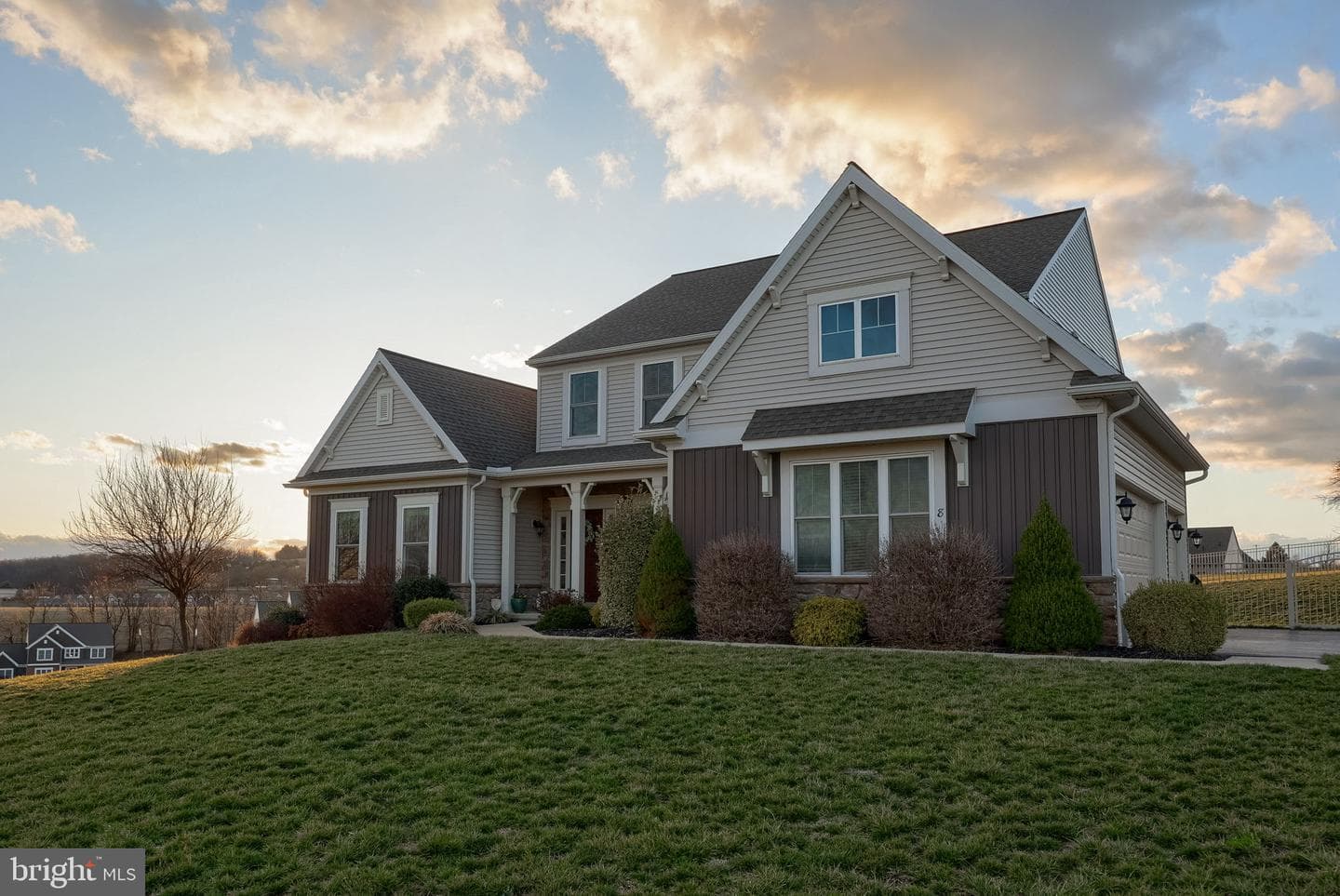 8 Ivanhoe Lane photo 2