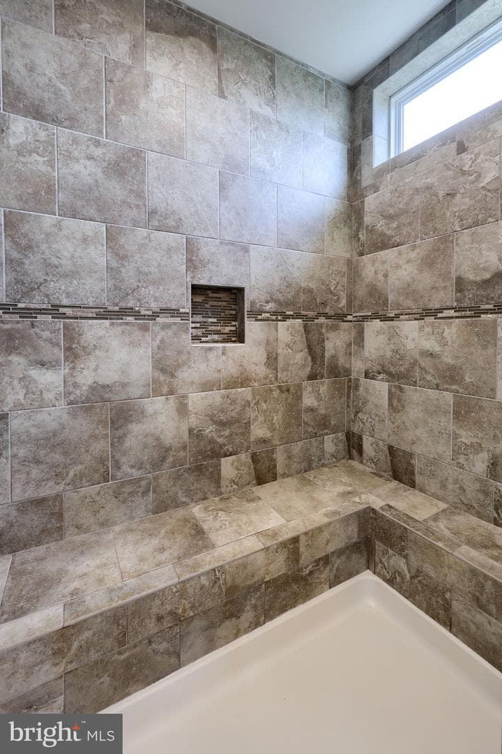 8 Ivanhoe Lane photo 45