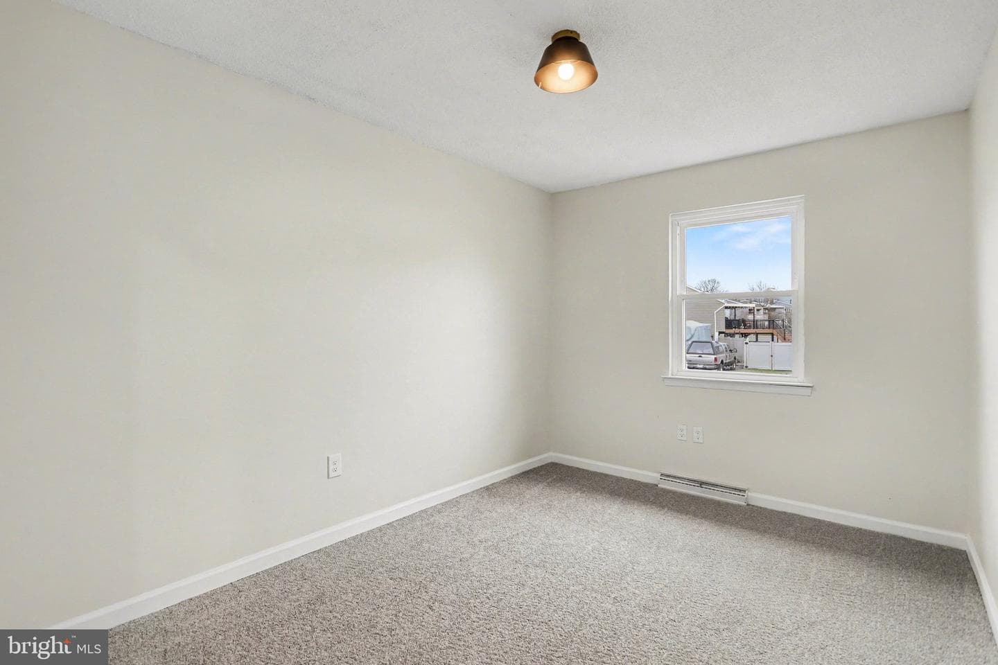 4273 Marlborough Road photo 17