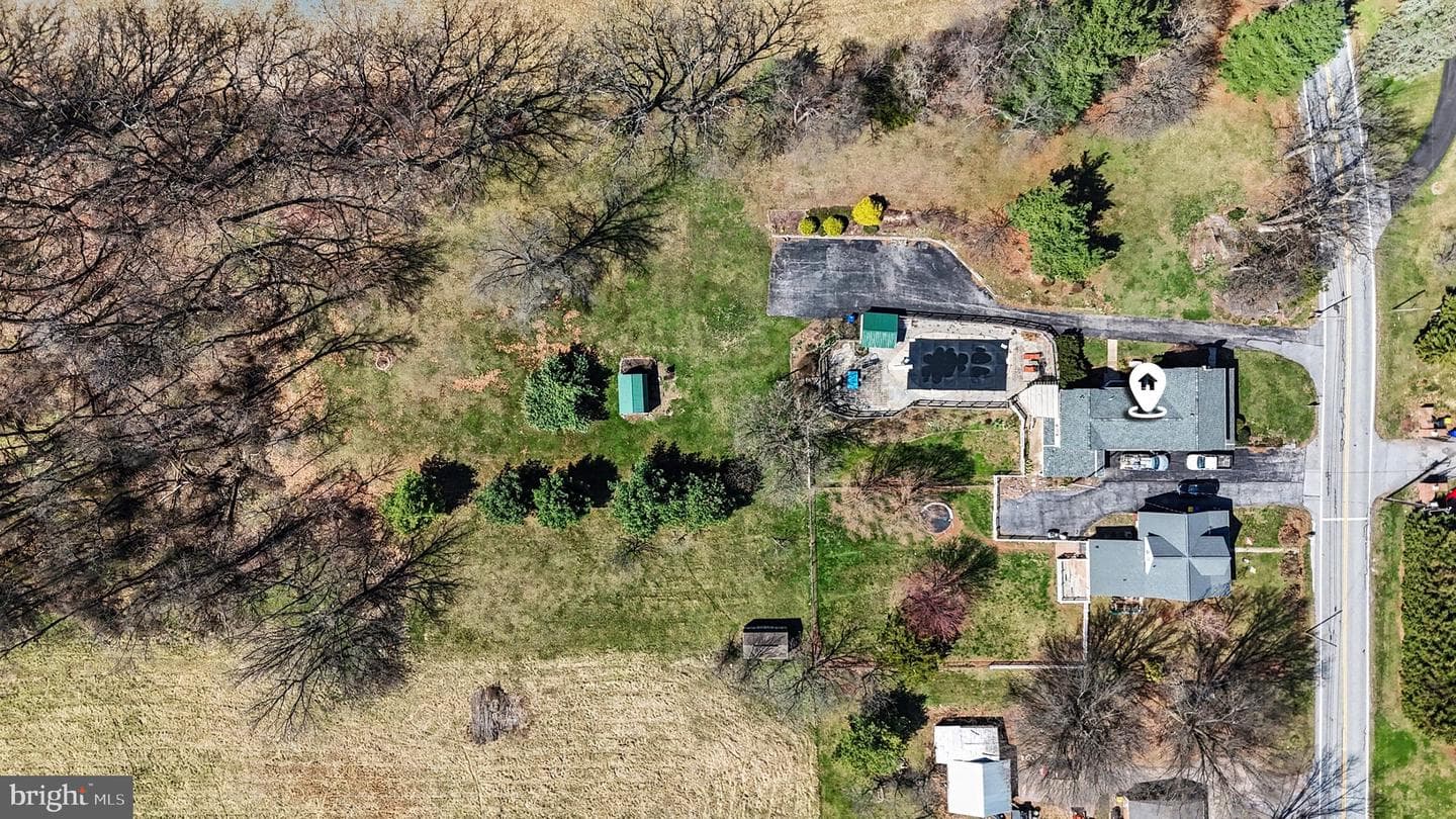 810 Copenhaffer Road photo 55