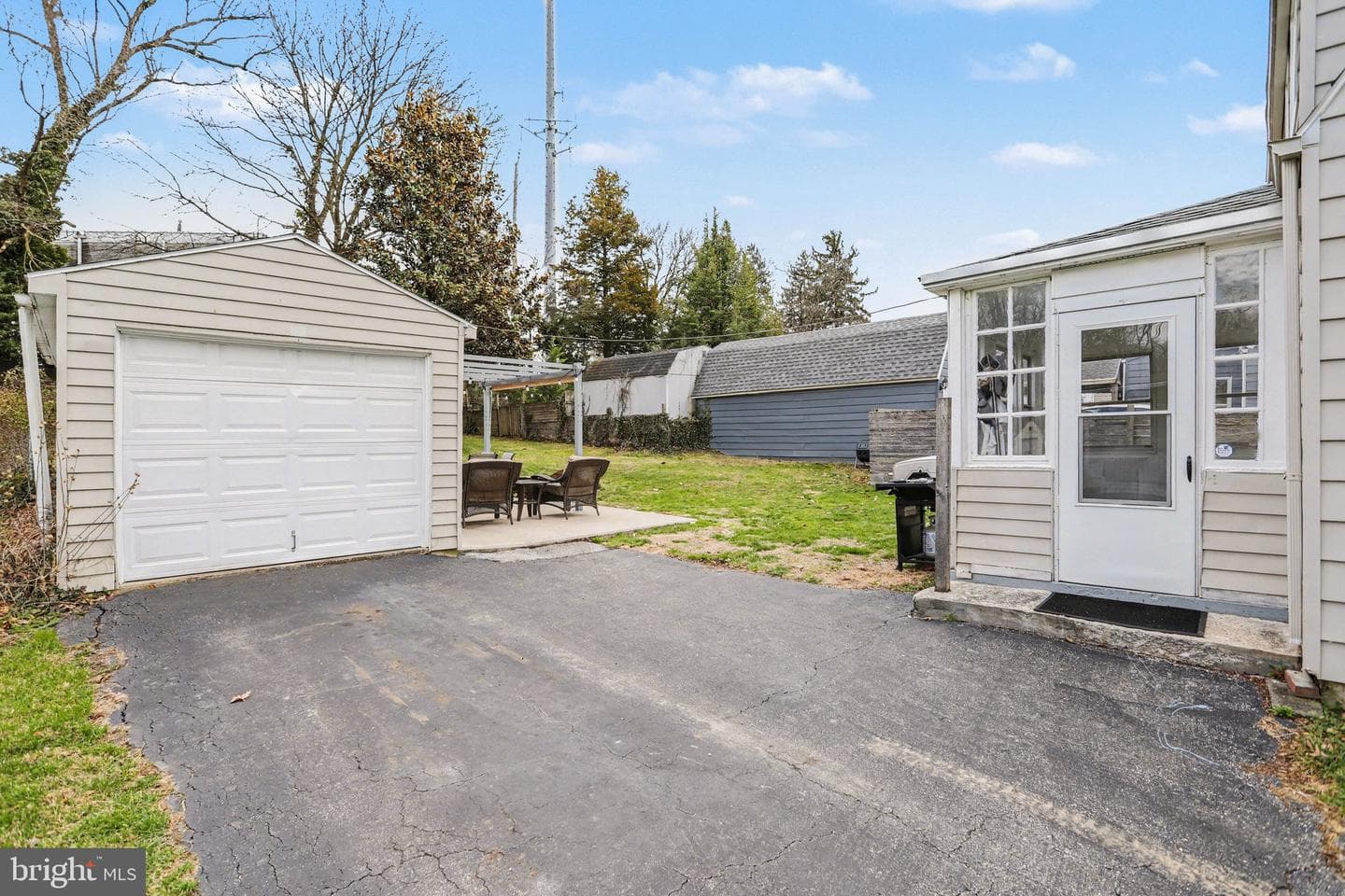 524 Hillcrest Road photo 22