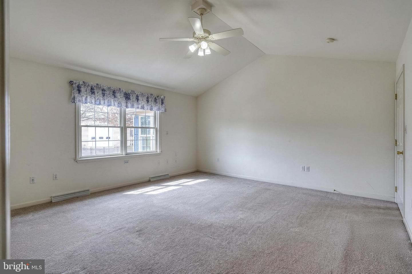 596 Beinhower Road photo 22