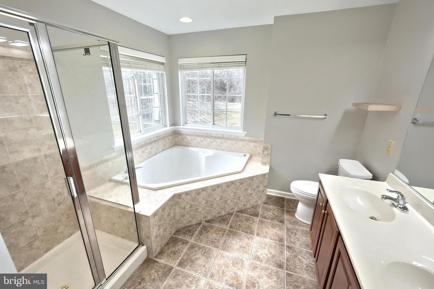 735 Clydesdale Drive photo 47