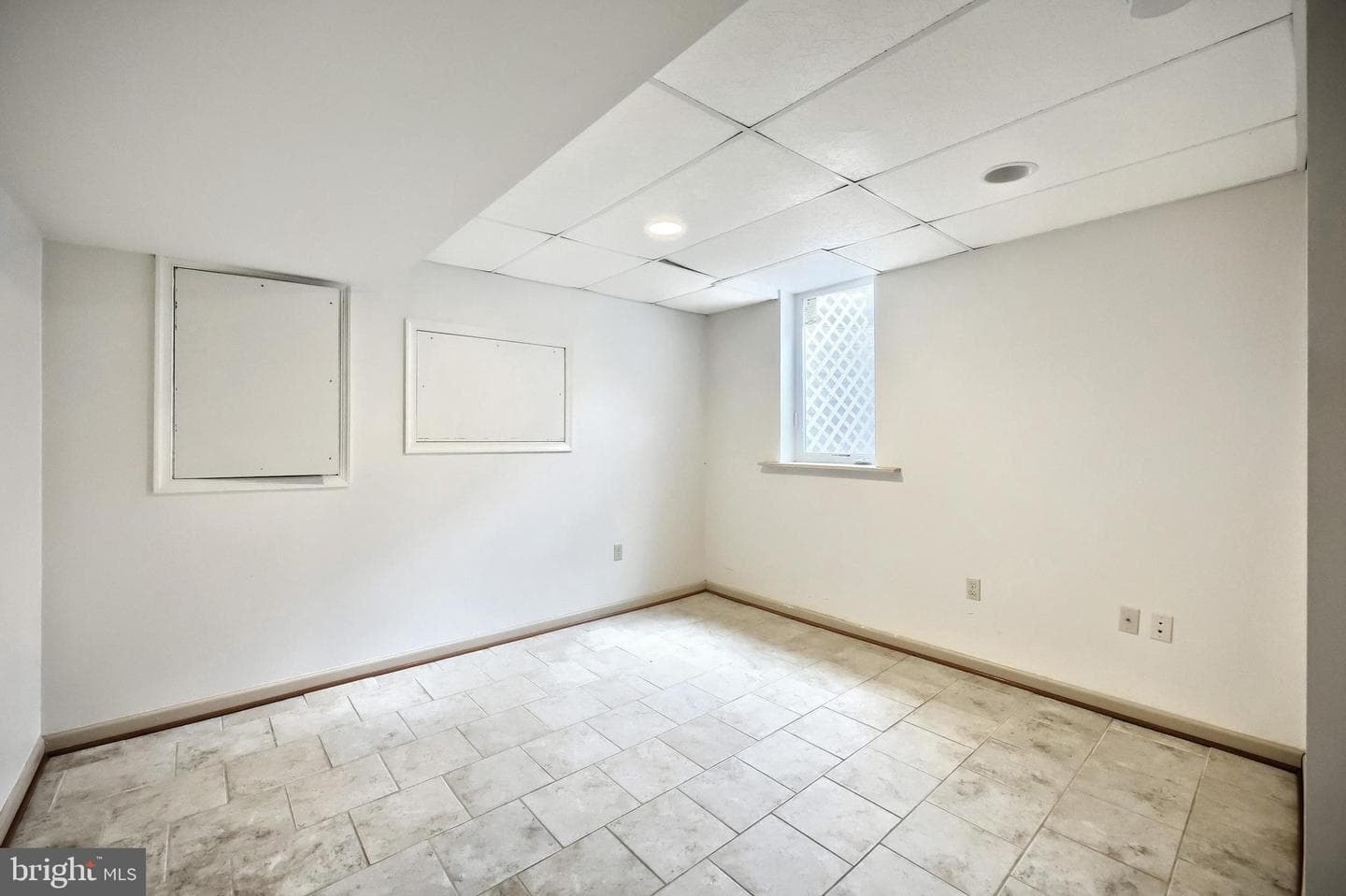 735 Clydesdale Drive photo 61