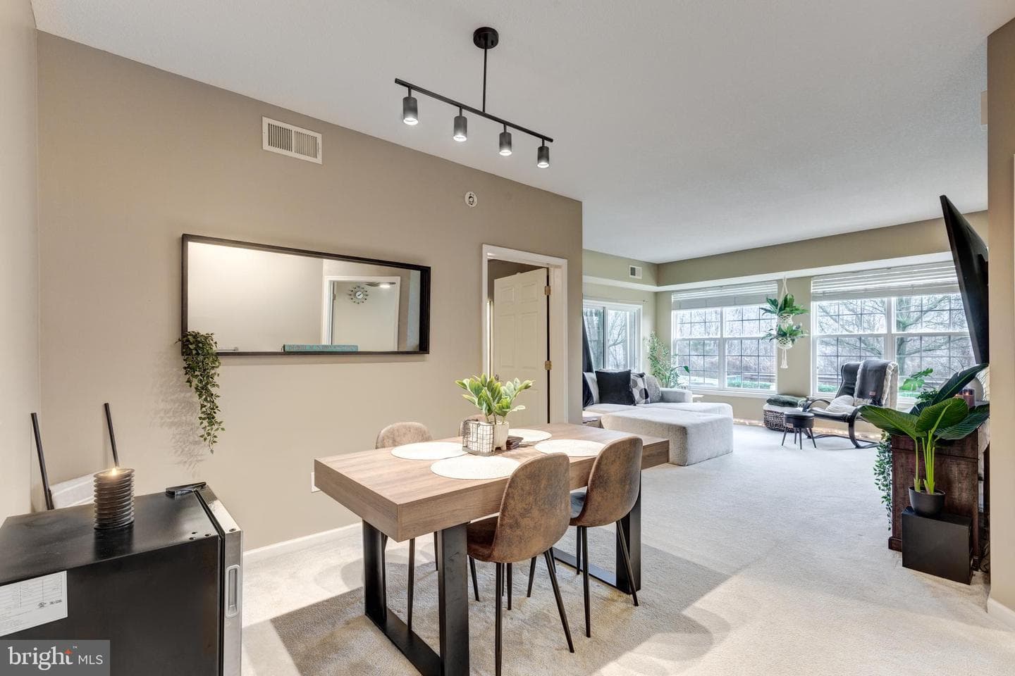 304 N Marshview Road #304 photo 10