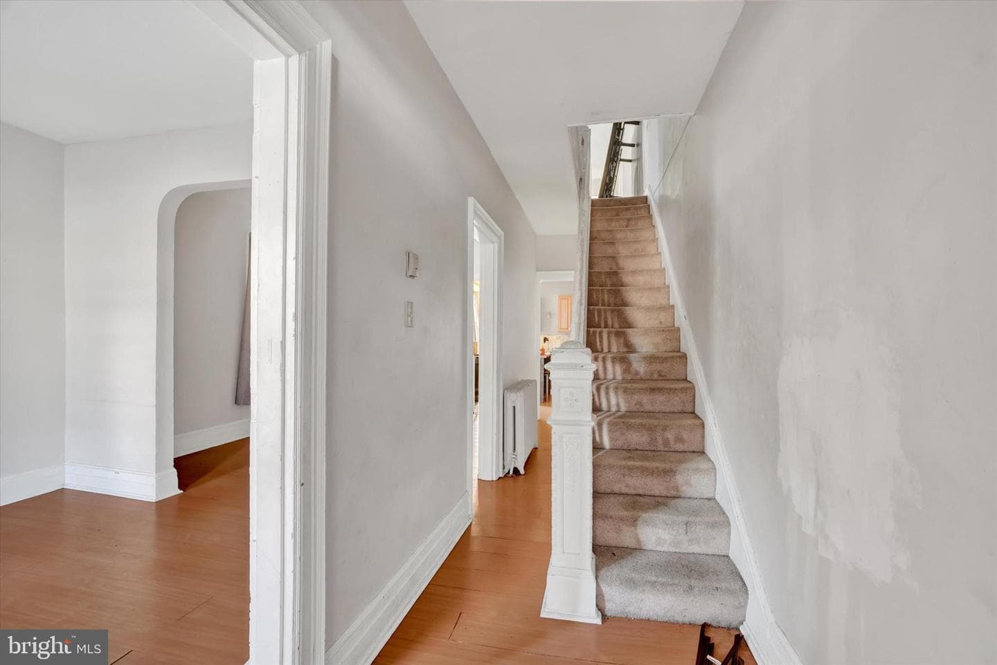 1323 N George Street photo 4