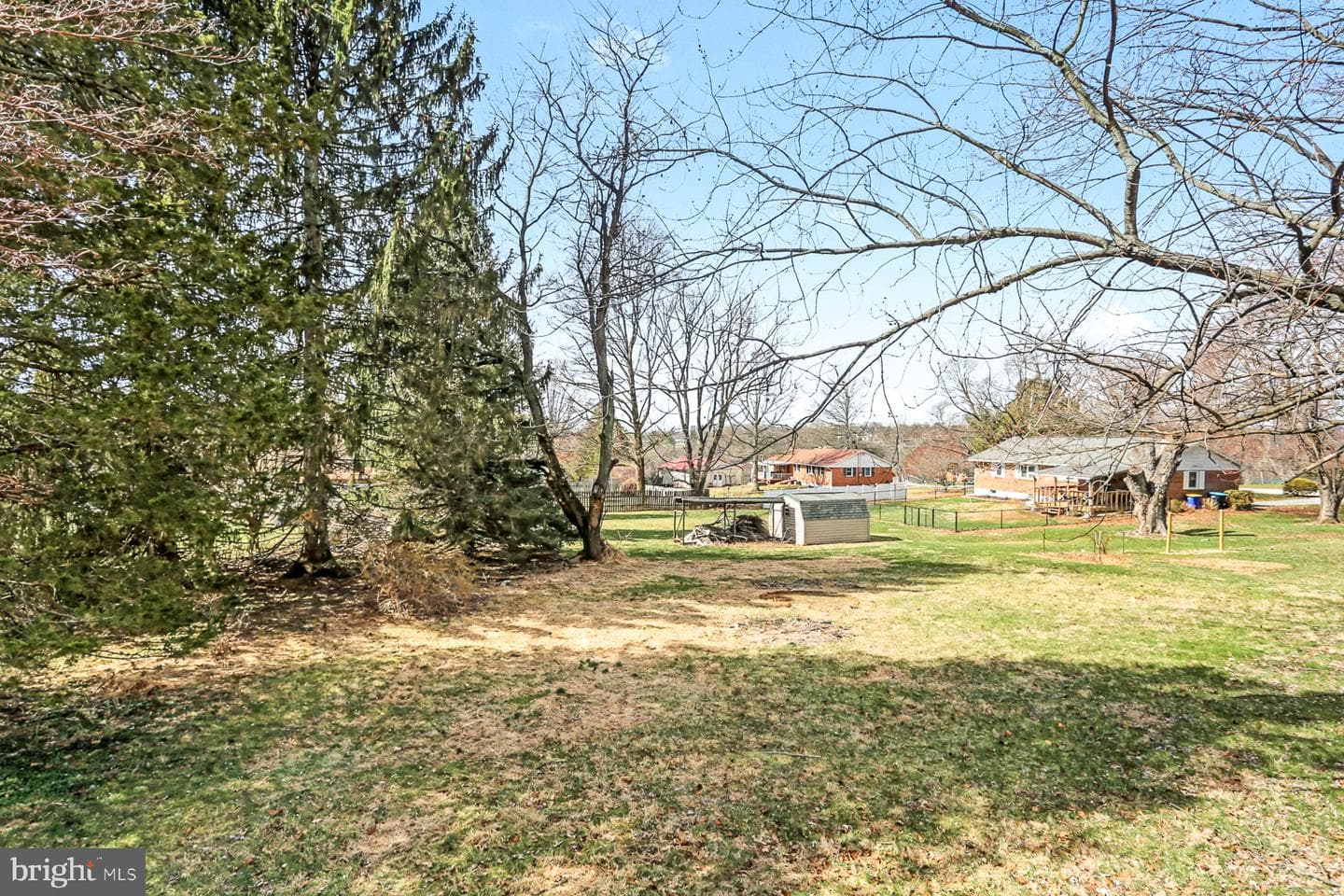 12 Locust Street photo 21