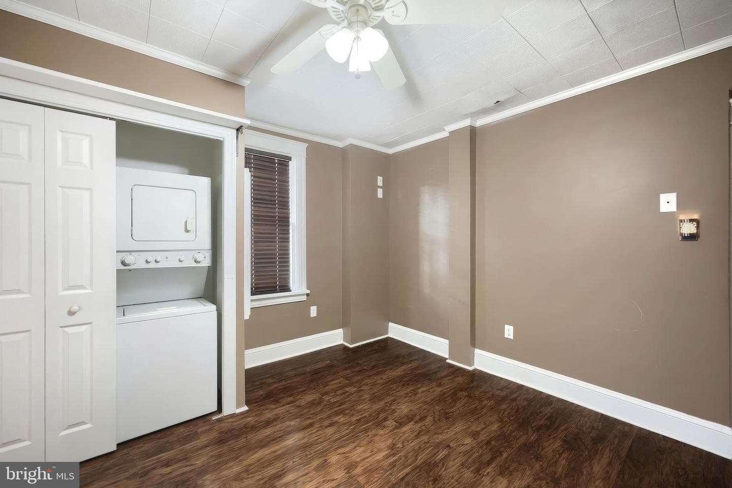 583 Mcallister Street photo 11