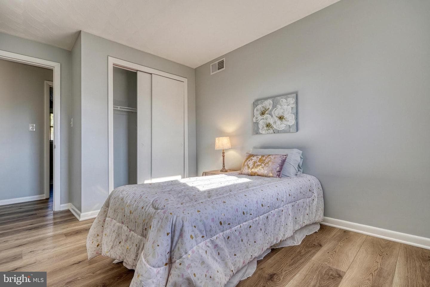 2347 Mardale Drive photo 31