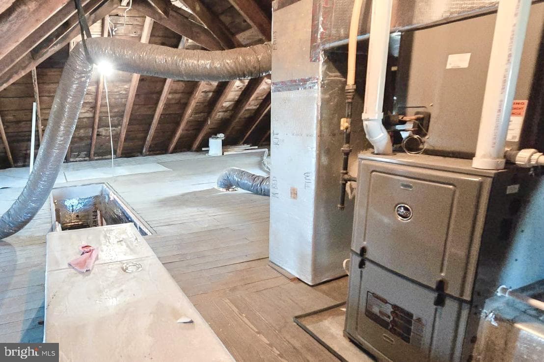 1122 Hanover Road photo 26