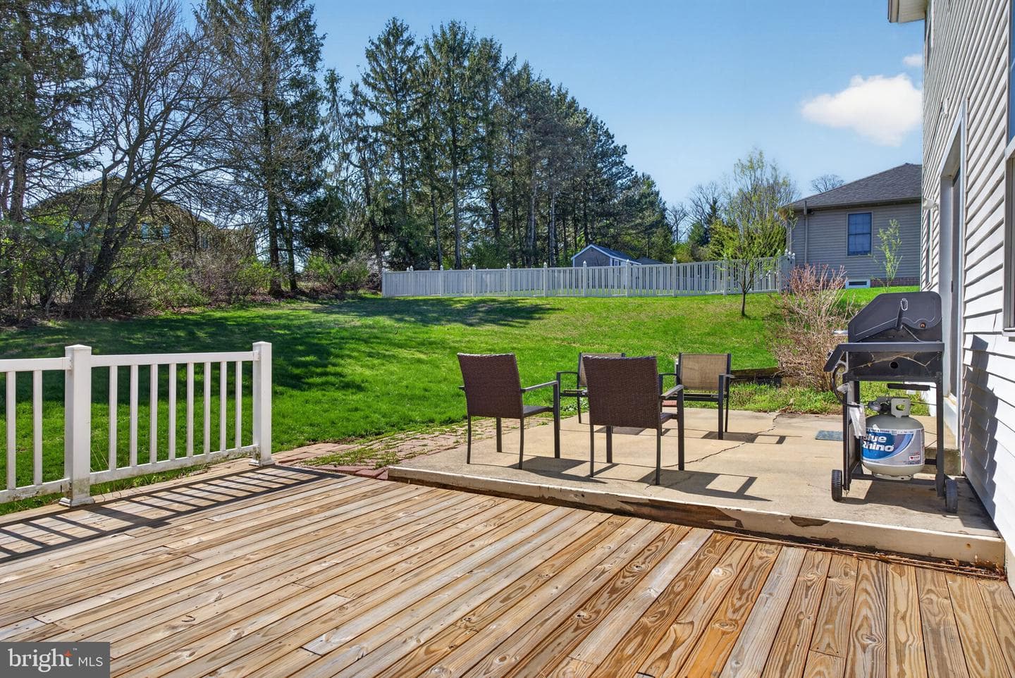 212 Sunset Circle photo 40