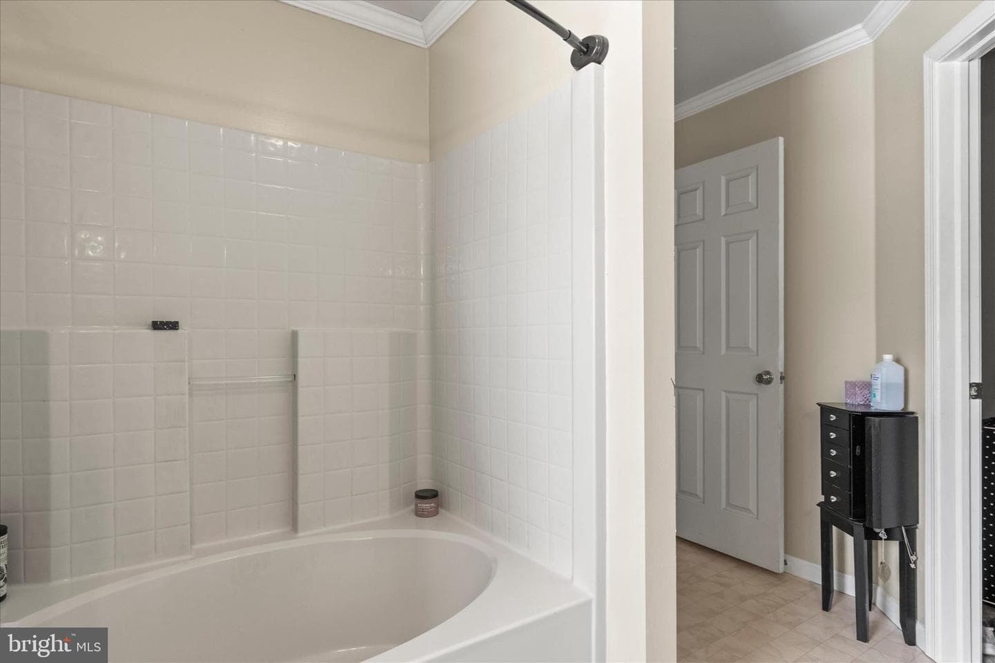 3296 Raintree Road photo 24