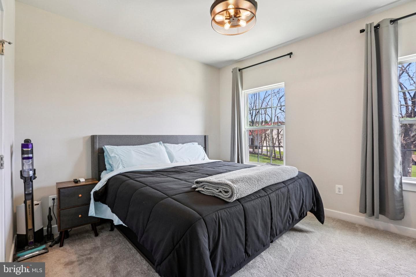 70 Lady Harrington Drive photo 18
