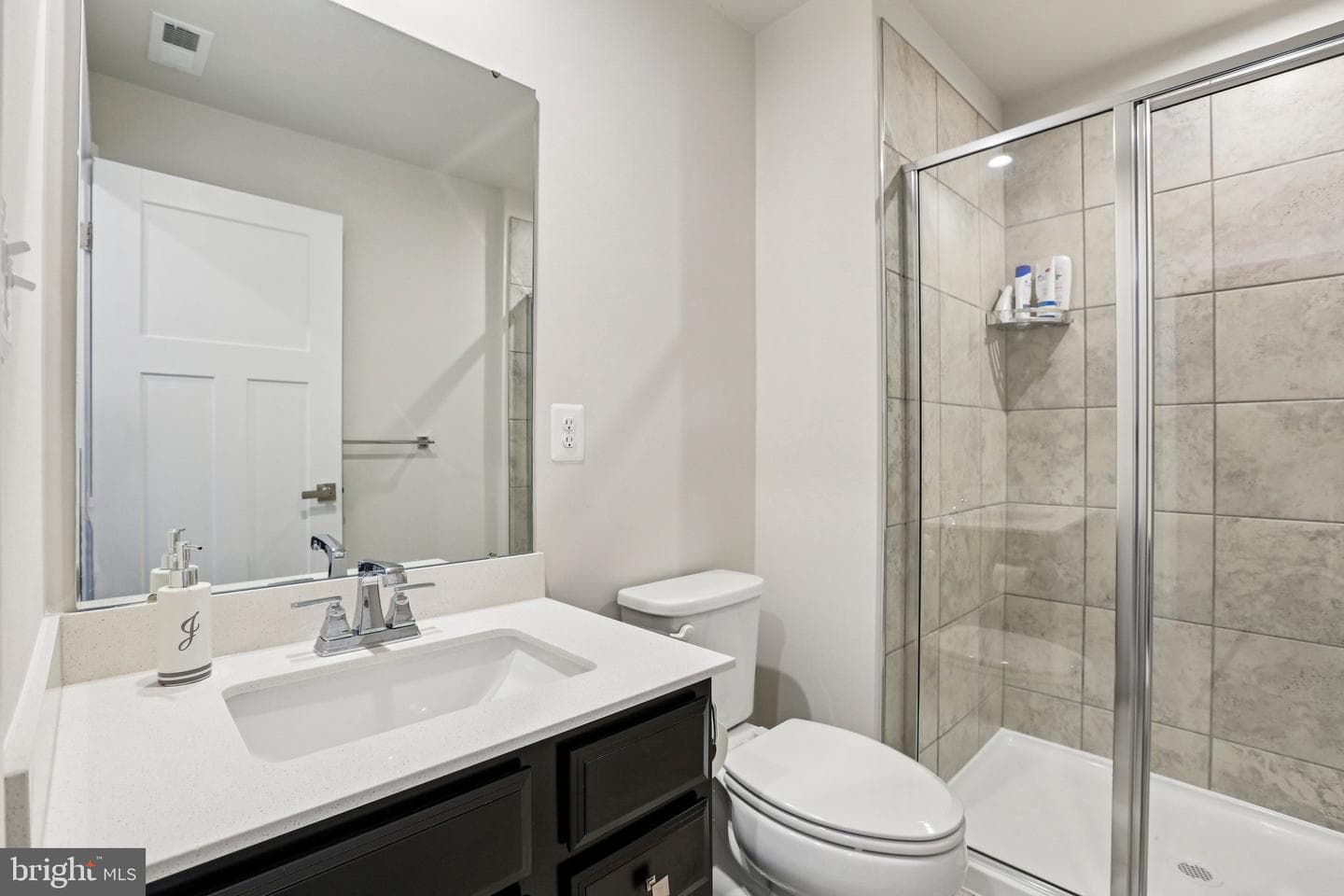 70 Lady Harrington Drive photo 21