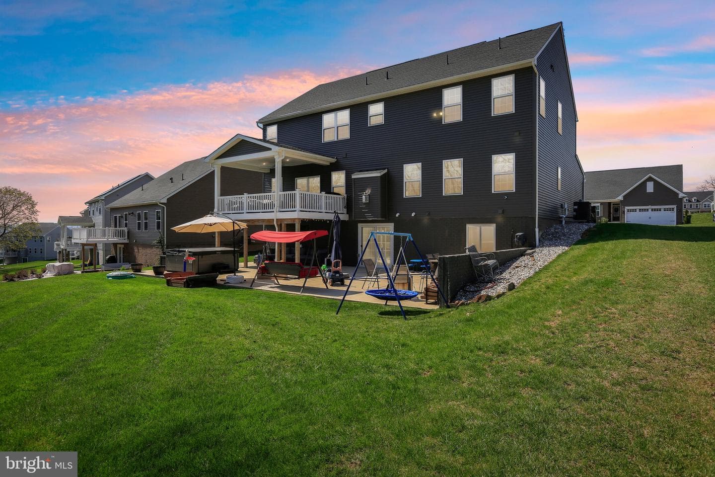 70 Lady Harrington Drive photo 49