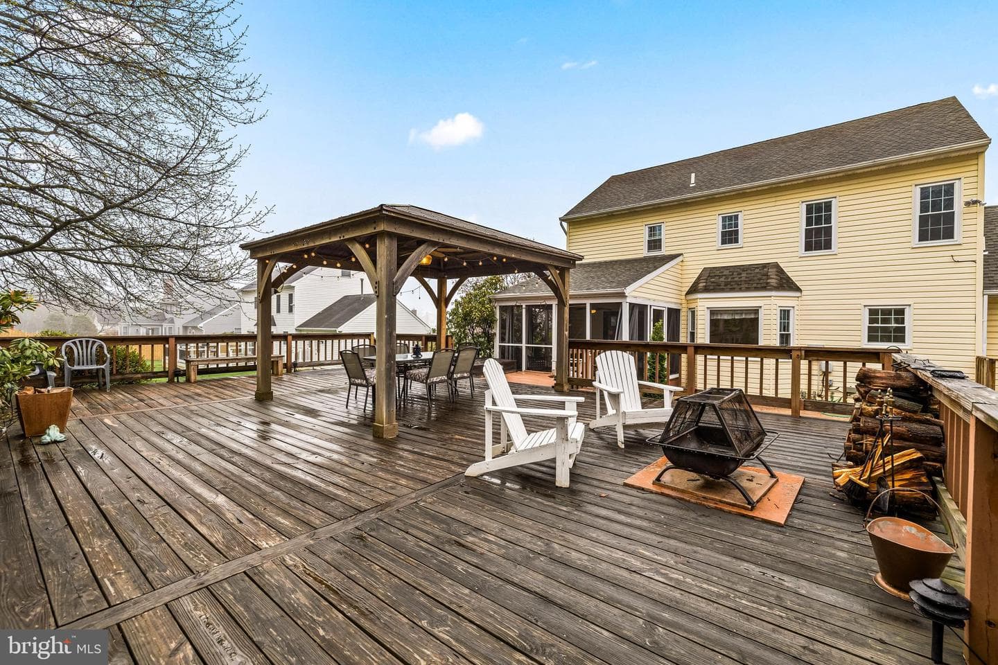 5 N Shaffer Drive photo 39