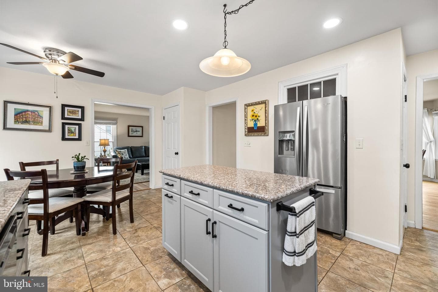 5 N Shaffer Drive photo 8