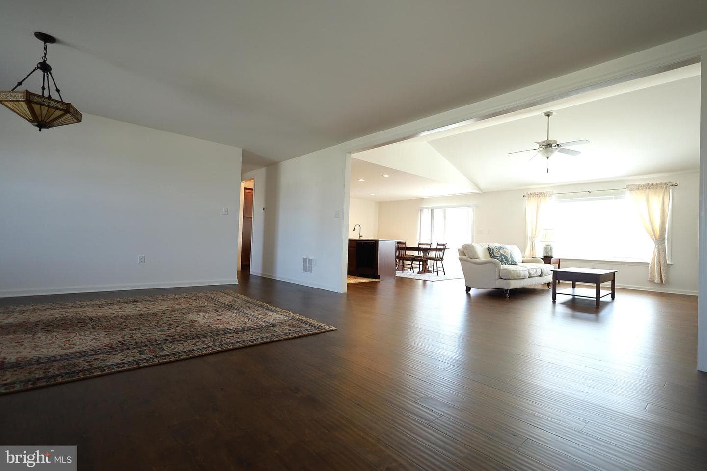 613 Rishel Drive photo 5