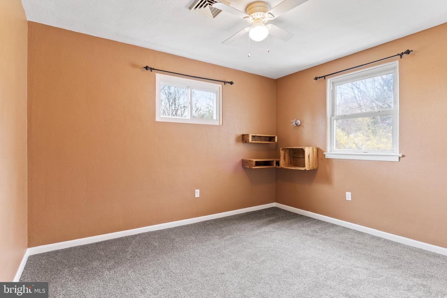 116 Pleasantview Terrace photo 11