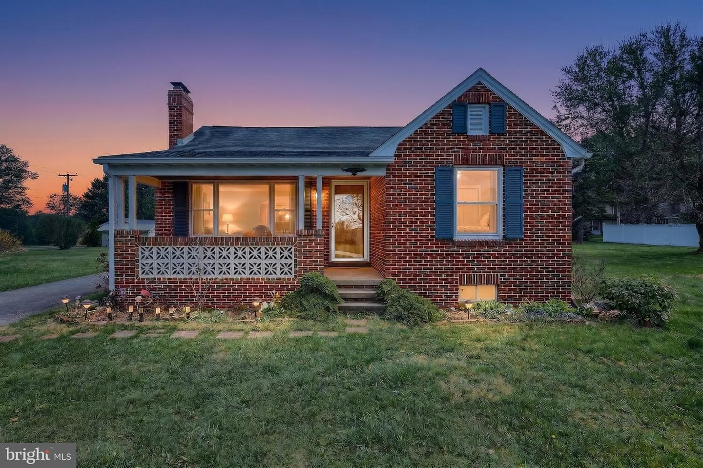 2208 Grandview Road