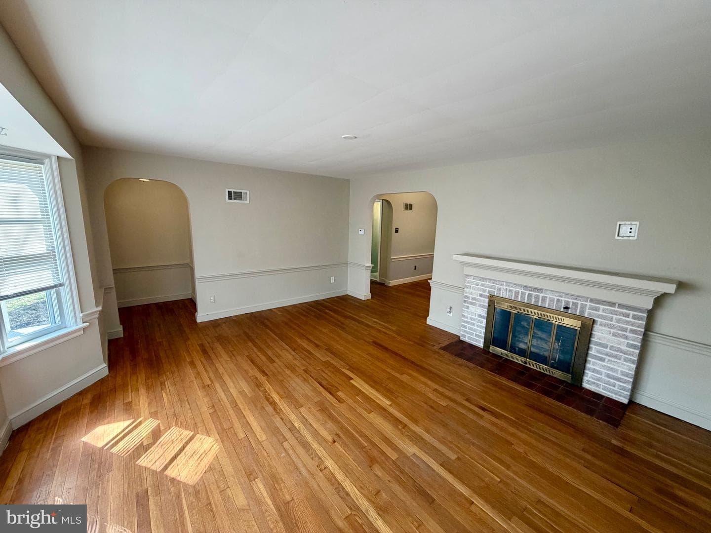310 S Kershaw Street photo 6