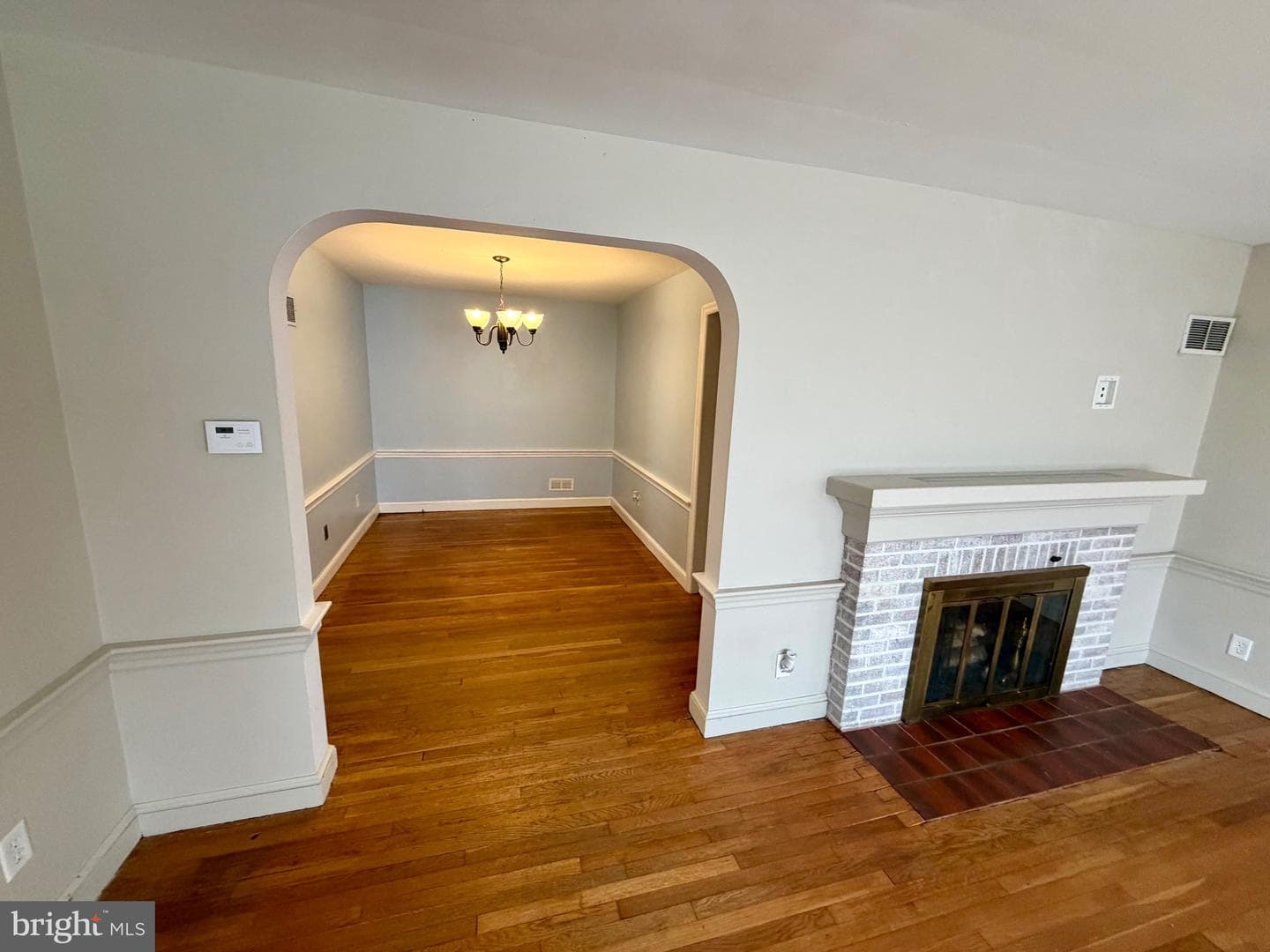 310 S Kershaw Street photo 9