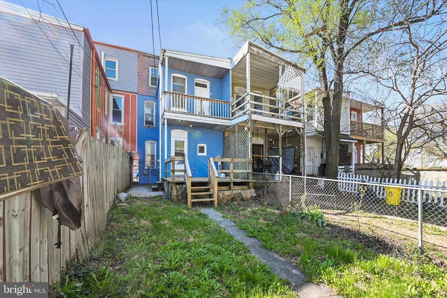 707 York Street photo 30