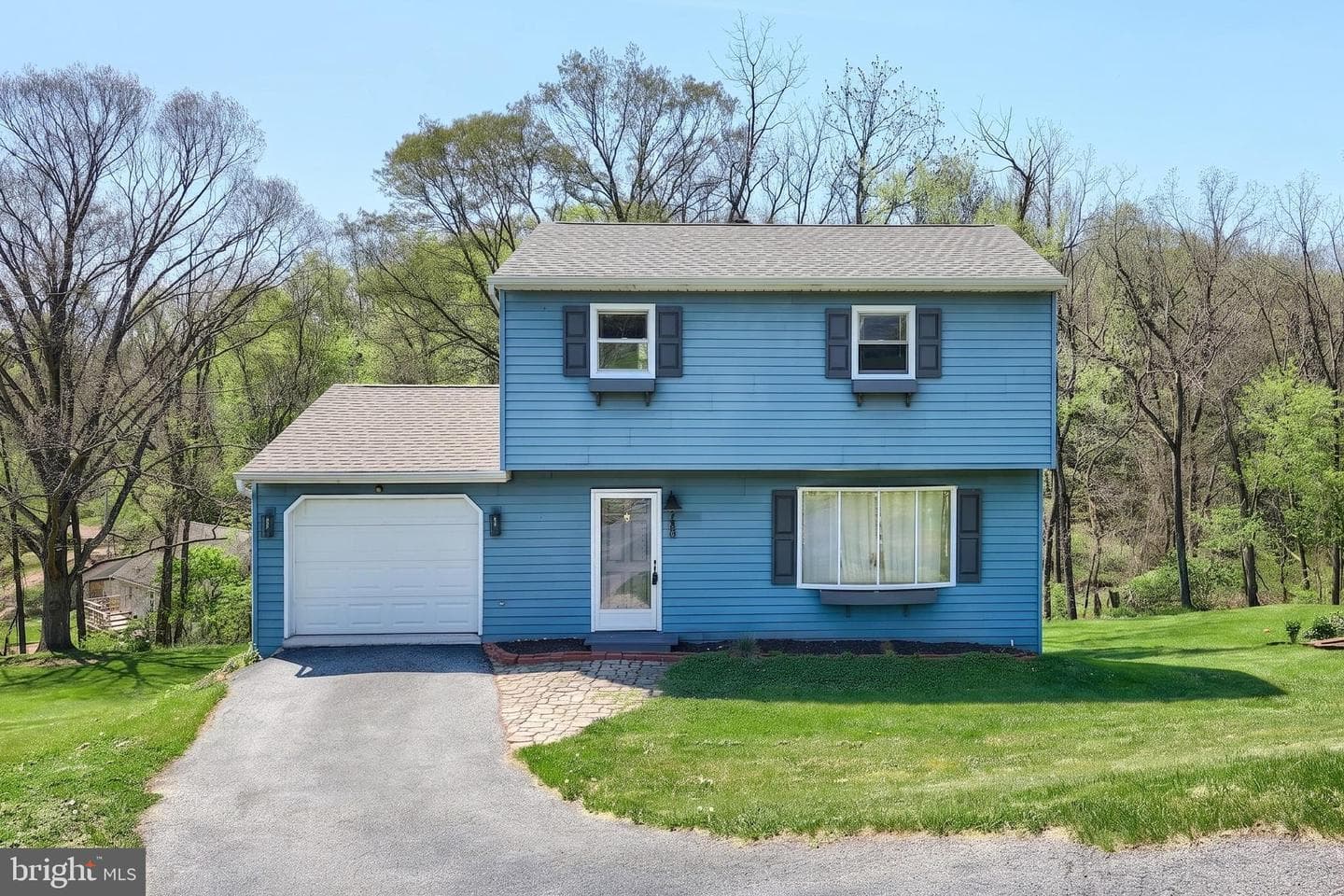 180 Sugar Maple Drive photo 2
