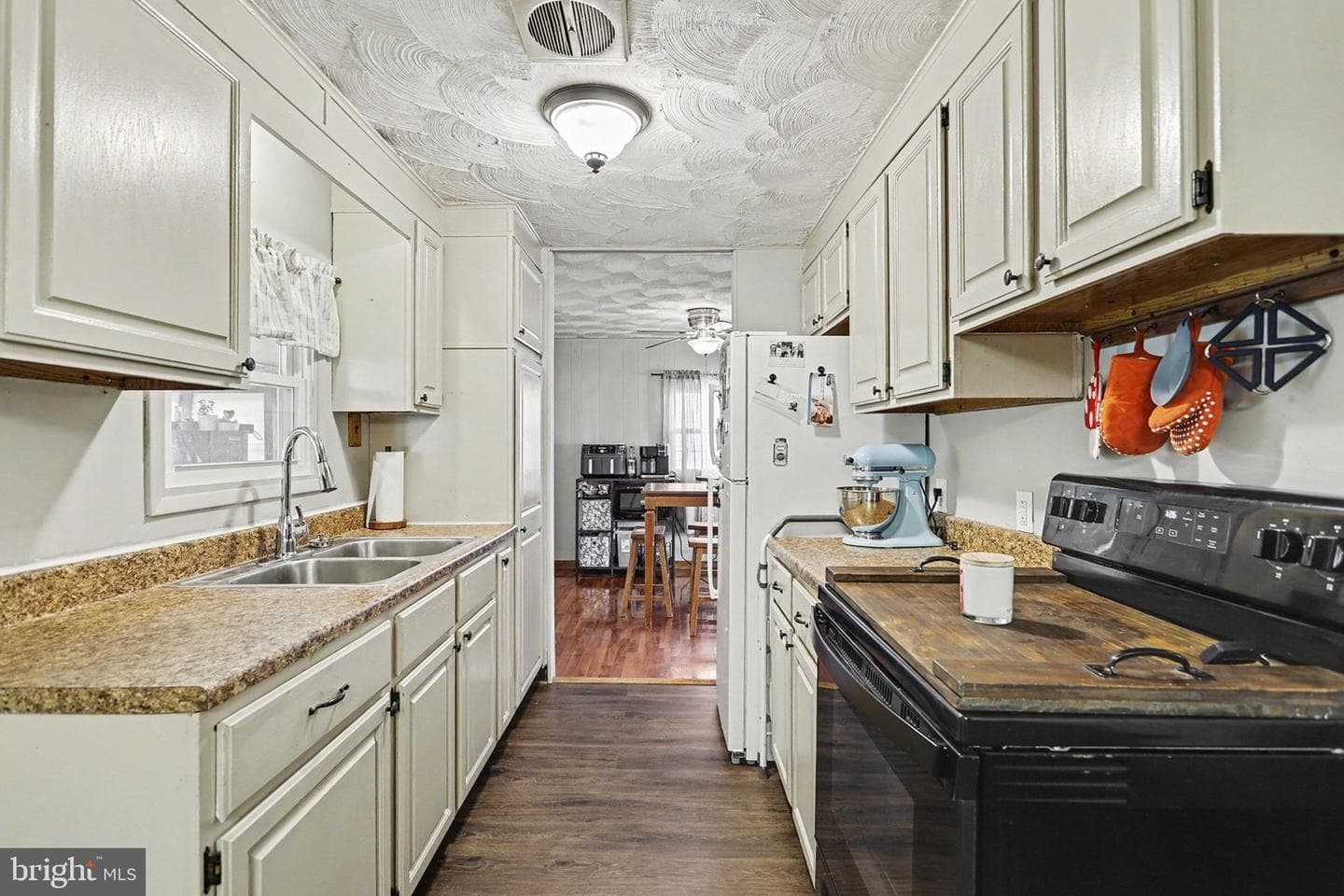 32 Pine Road photo 2