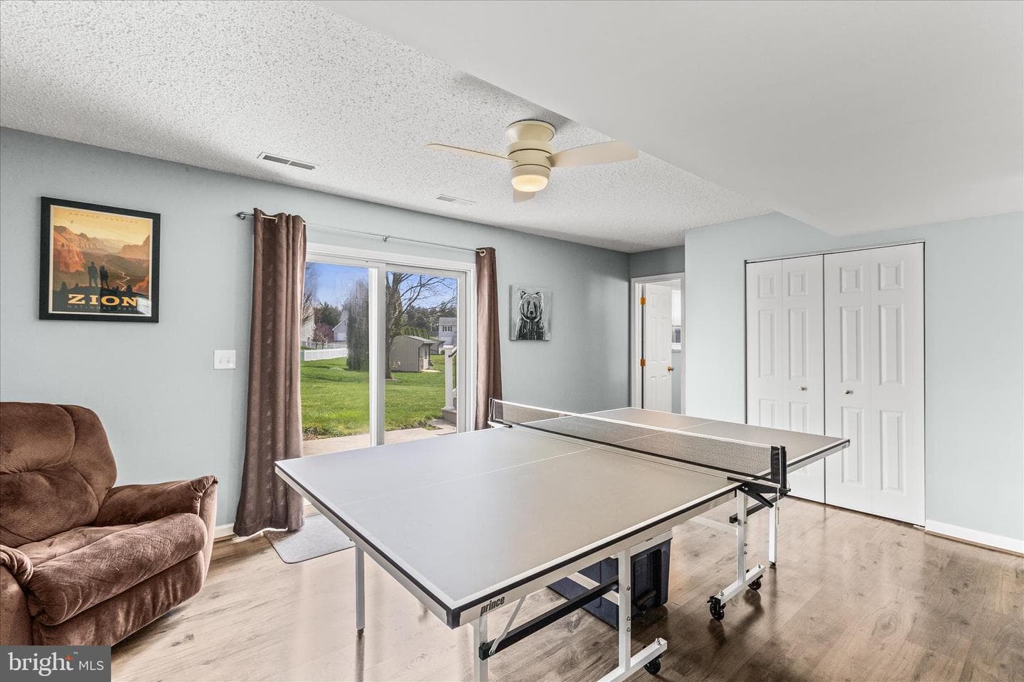 125 Winston Drive photo 24