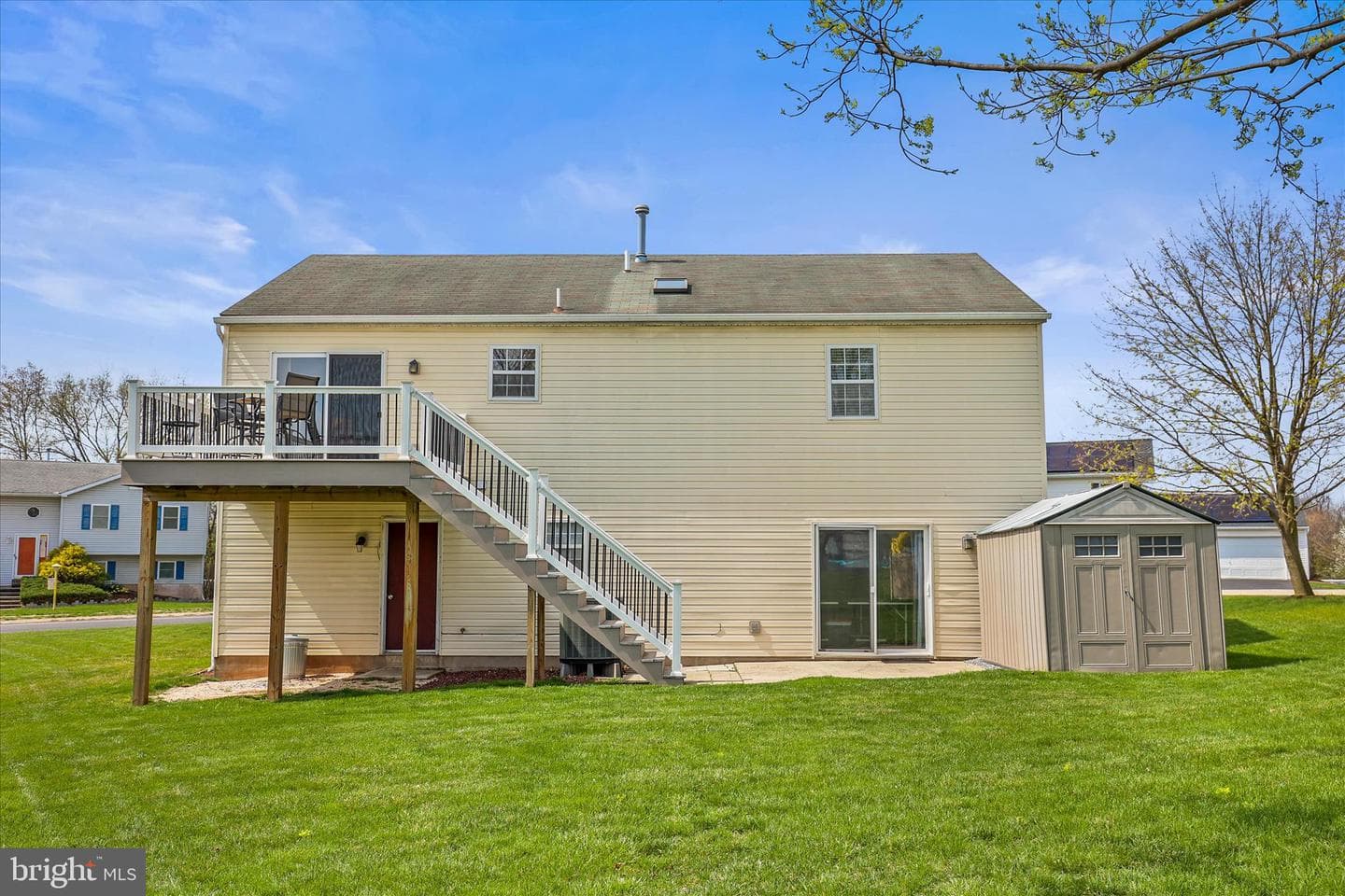 125 Winston Drive photo 33