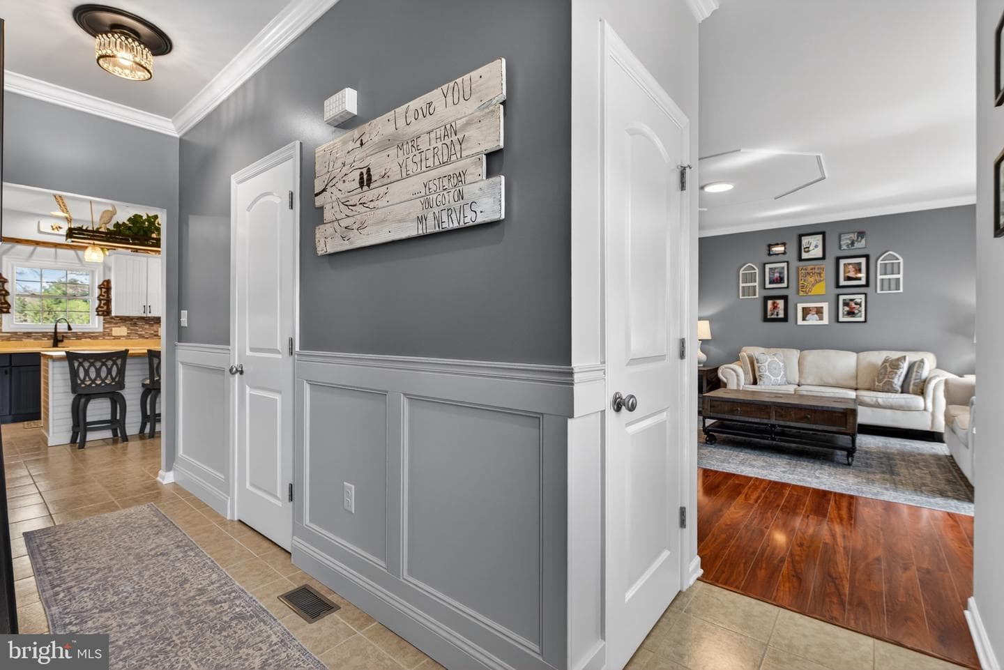 25 Thoroughbred Drive photo 4