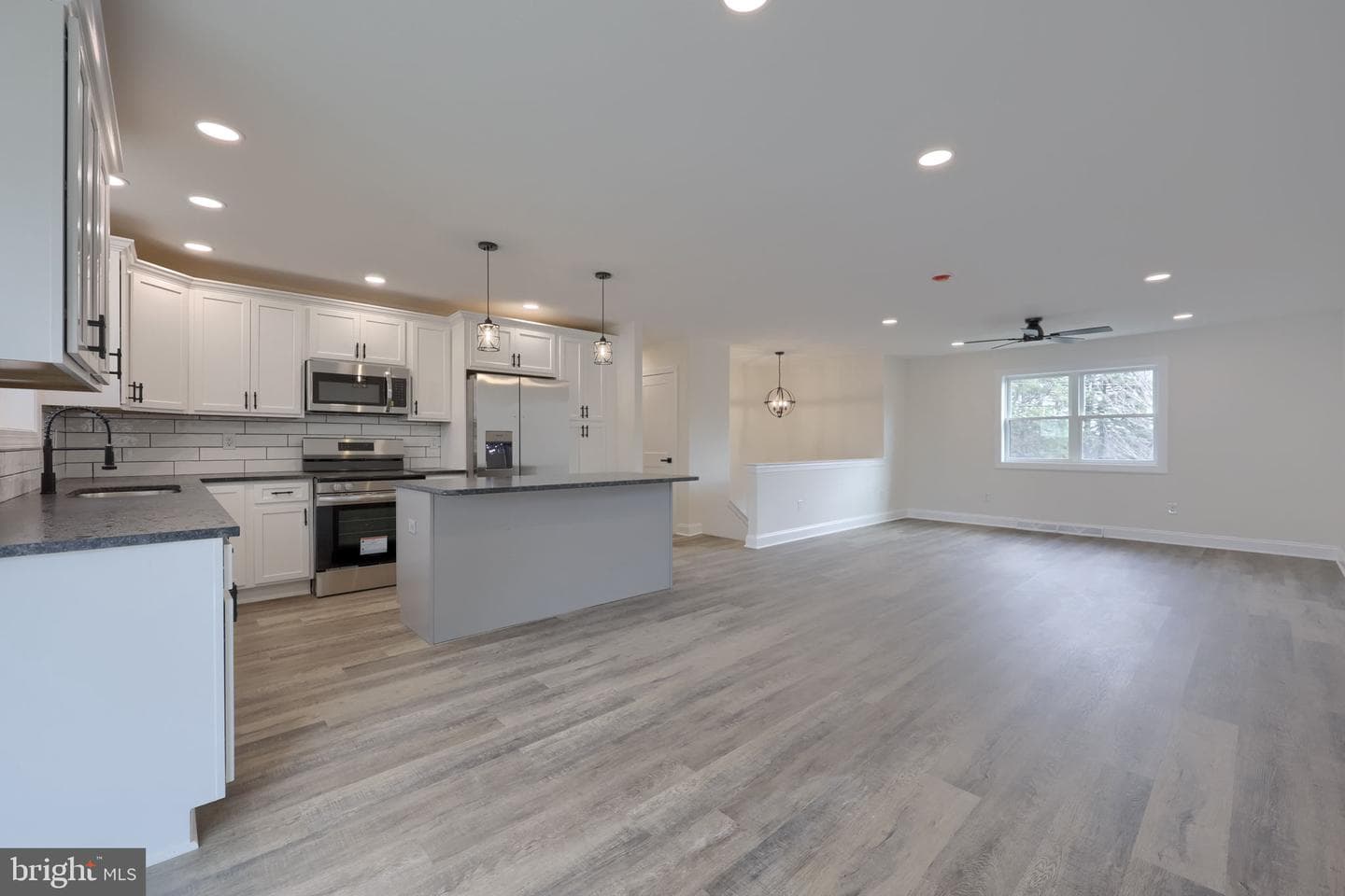 310 Kendale Road photo 14