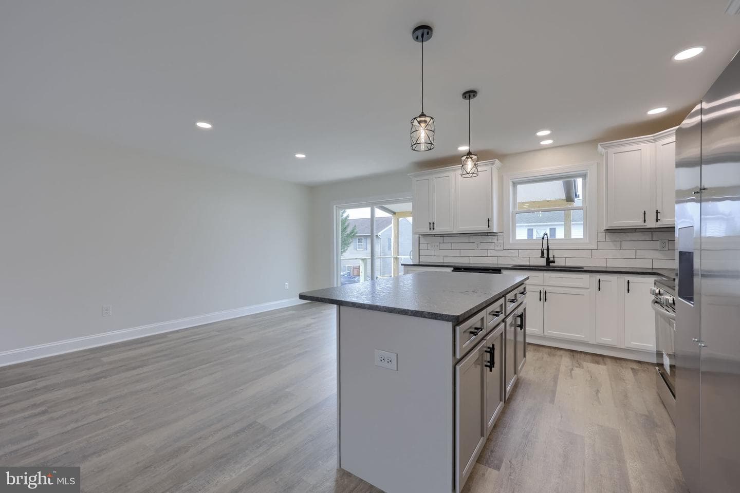 310 Kendale Road photo 18