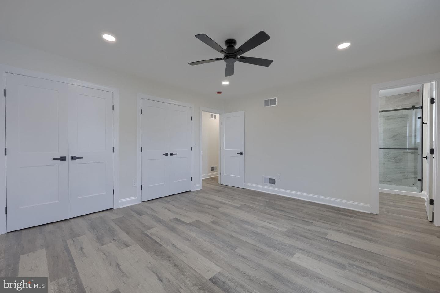 310 Kendale Road photo 25
