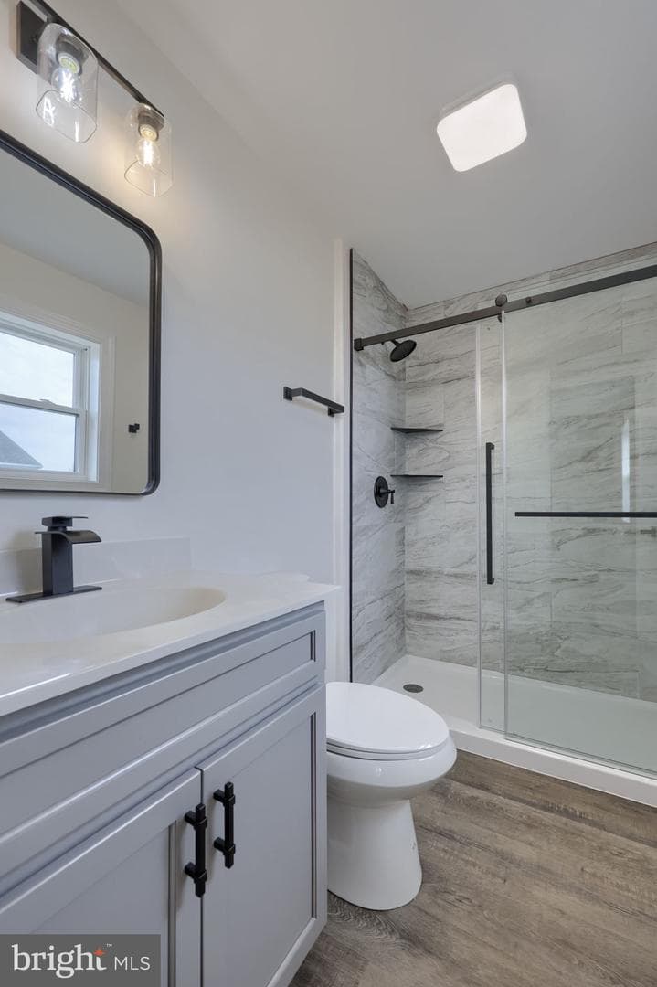 310 Kendale Road photo 26