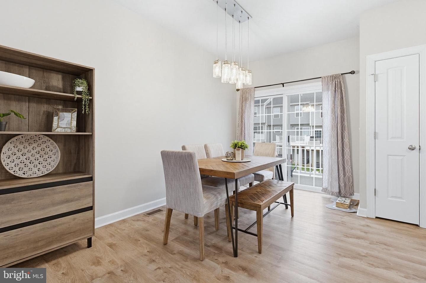 94 Hudson Boulevard photo 8