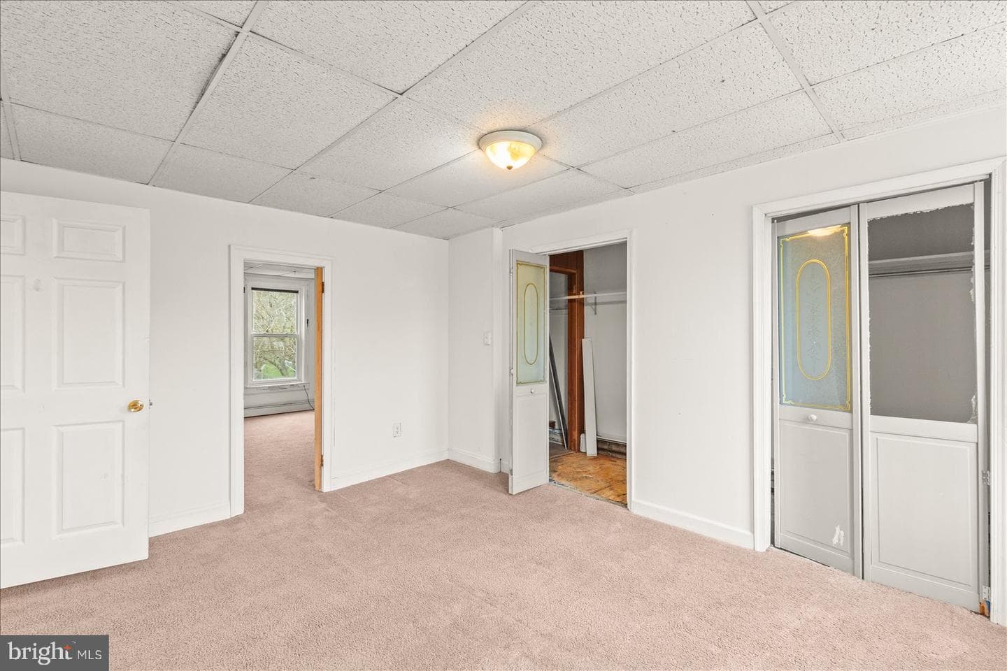 322 S Front Street photo 17