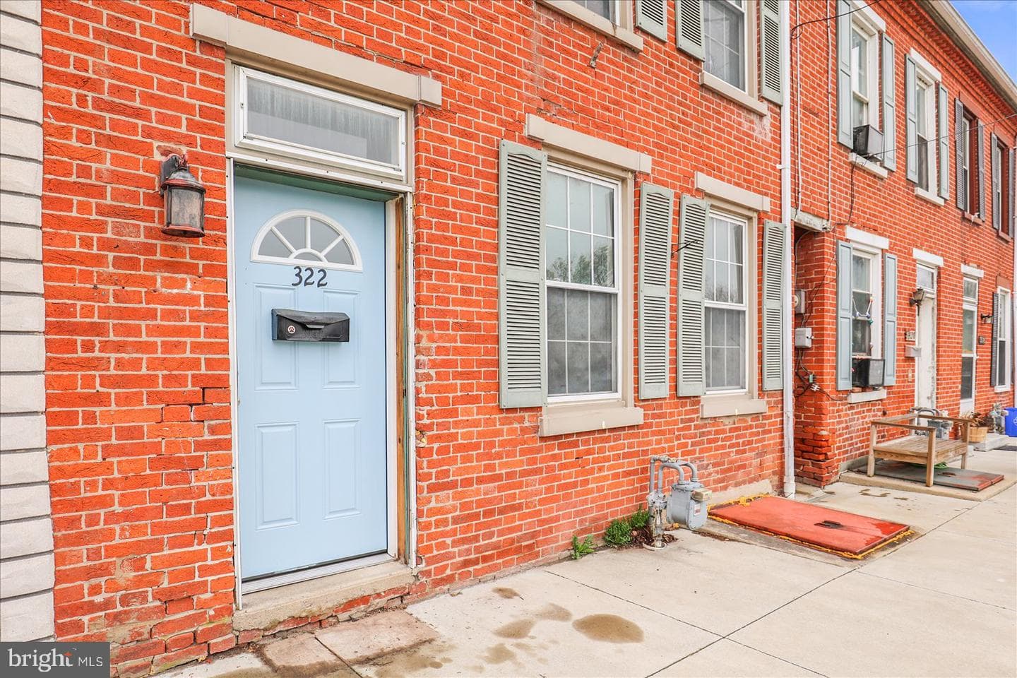 322 S Front Street photo 4