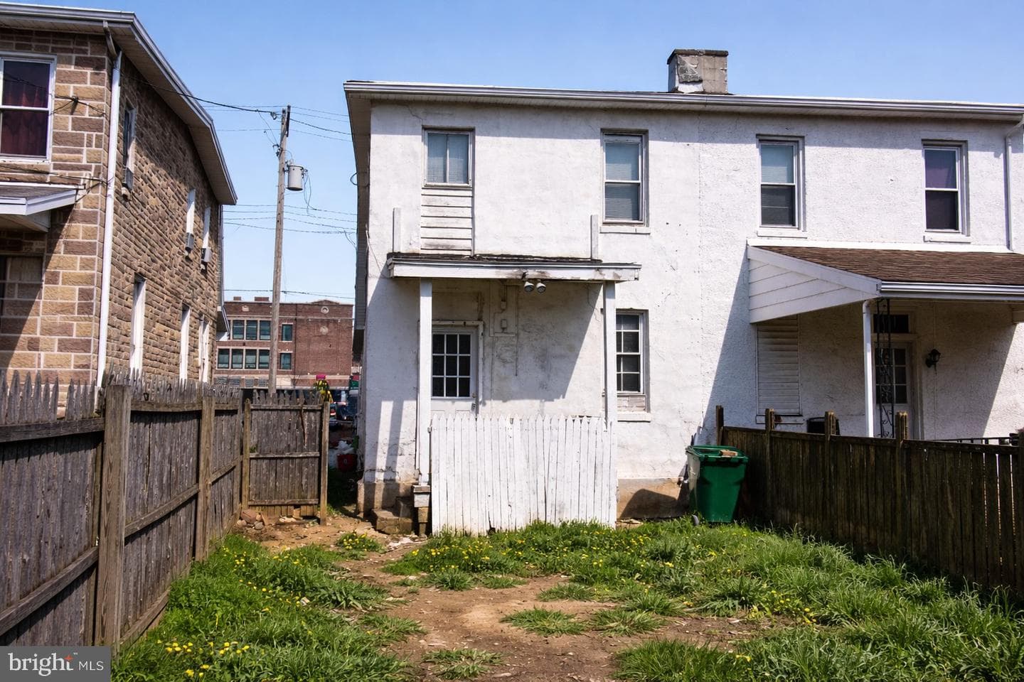 752 Mckenzie Street photo 13